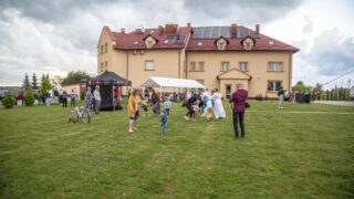 Rodziny z dziećmi - piknik rodzinny „Wolni od uzależnień”